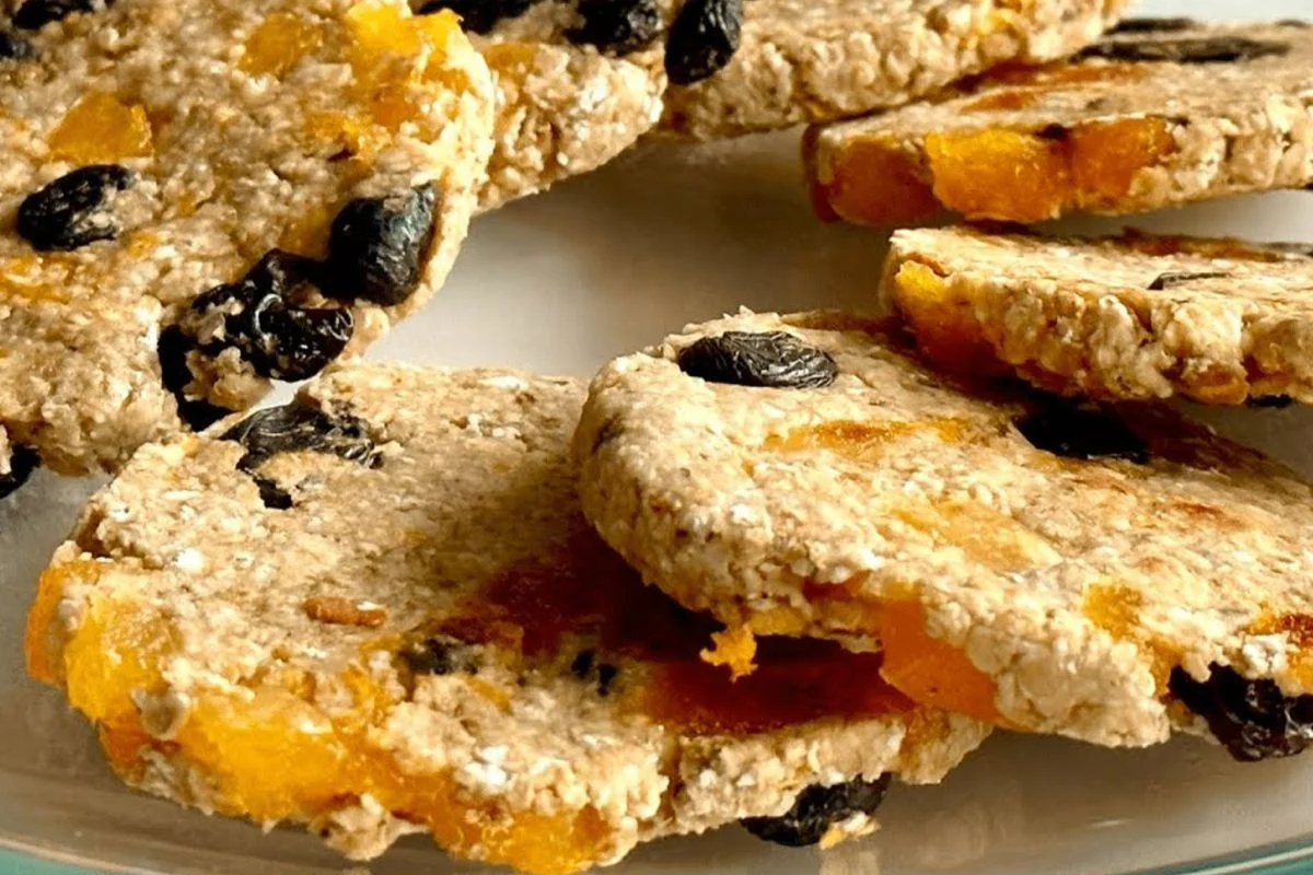 Haferkekse in der Pfanne: ohne Mehl, Zucker, Butter. Knusprig und schnell!