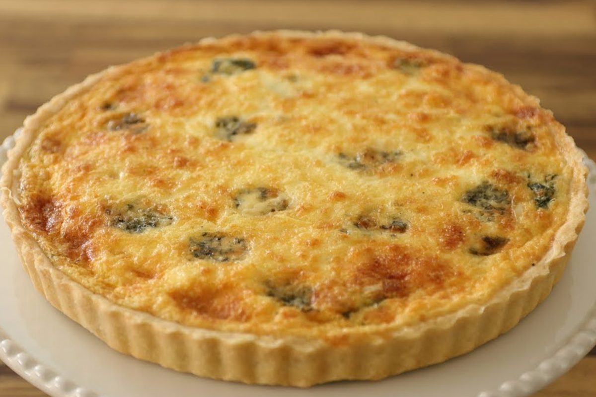 Quiche di spinaci e formaggio: la torta salata di primavera