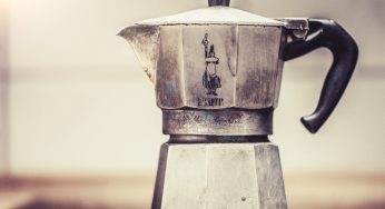 Macchinetta del caffè piena di calcare: ecco il segreto per farla tornare come nuova!