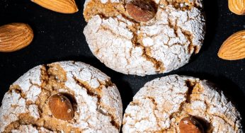 Biscotti arabi facili: profumano di mandorle e arancia!