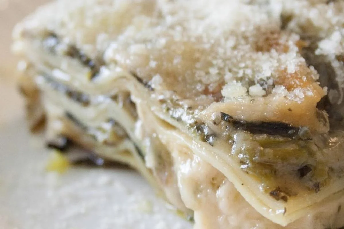 La preparo con zucchine, ricotta besciamella light! Una lasagna gustosissima!