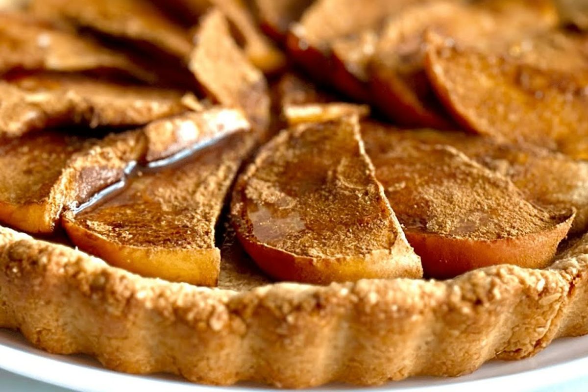 Crostata di mele light: la preparo senza zucchero, uova, burro o farina