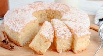 Ciambellone Pan di Spagna al cocco: un dolce sofficissimo!