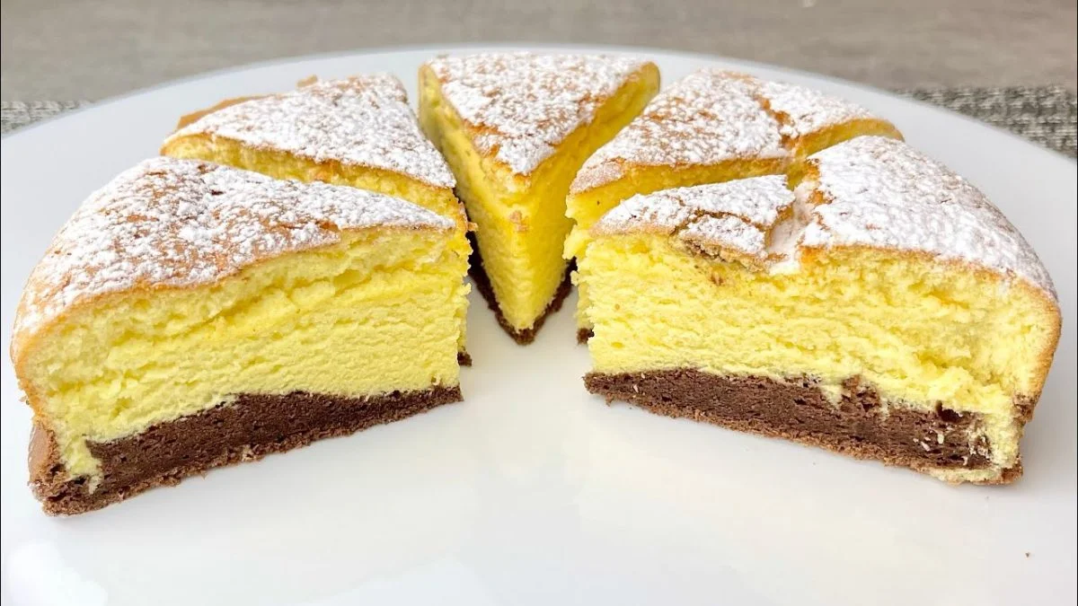 Torta magica con latte e cacao: è sofficissima. La prepari in 1 attimo