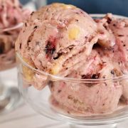 Gelato con il frullatore ad immersione