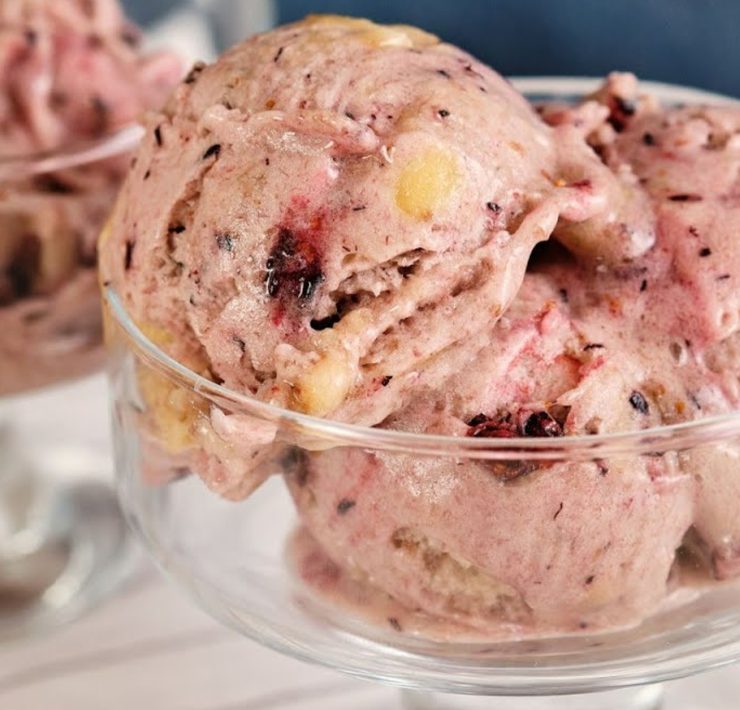 Gelato con il frullatore ad immersione