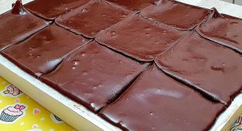 La torta al cioccolato più buona del mondo: pronta in un baleno