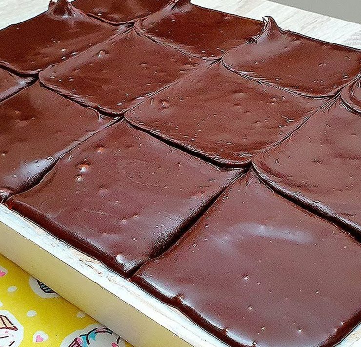 La torta al cioccolato più buona del mondo: pronta in un baleno