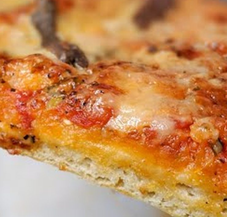 Pizza al latte: un impasto talmente soffice che non puoi resistere!