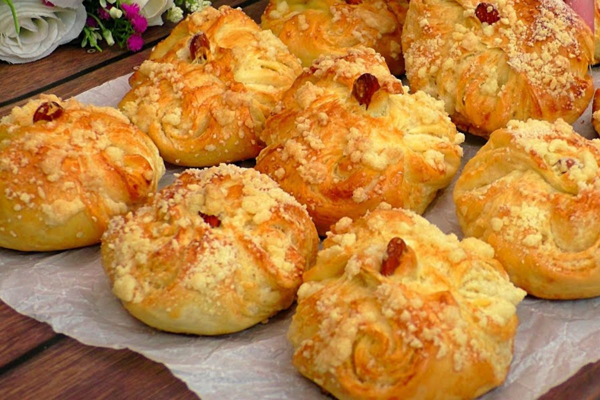 Fagottini morbidissimi: ecco dei dolcetti davvero imperdibili! Perfetti a colazione