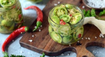 Pomodori verdi sott’olio: la ricetta della mia nonna piace a tutti!