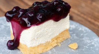 Si prepara in un attimo, questa Cheesecake piace veramente a tutti! Ha 190 kcal