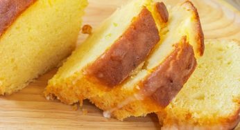 Plumcake umido che non strozza: ha solo 170 kcal. È morbidissimo