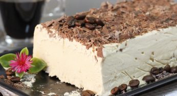 Semifreddo al caffè: prepara questo dolce estivo e dietetico. Ha 140 kcal