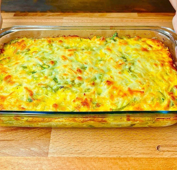 Sformato di zucchine: con sole 2 zucchine, uova e del formaggio. Solo ...