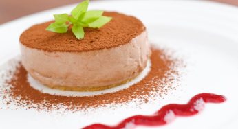 Cheesecake al caffè: è super cremosa e fresca. È pronta in pochi minuti.