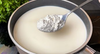 Dolce allo yogurt: è senza zucchero, burro, uova e olio. È favoloso e ha solo 150 kcal