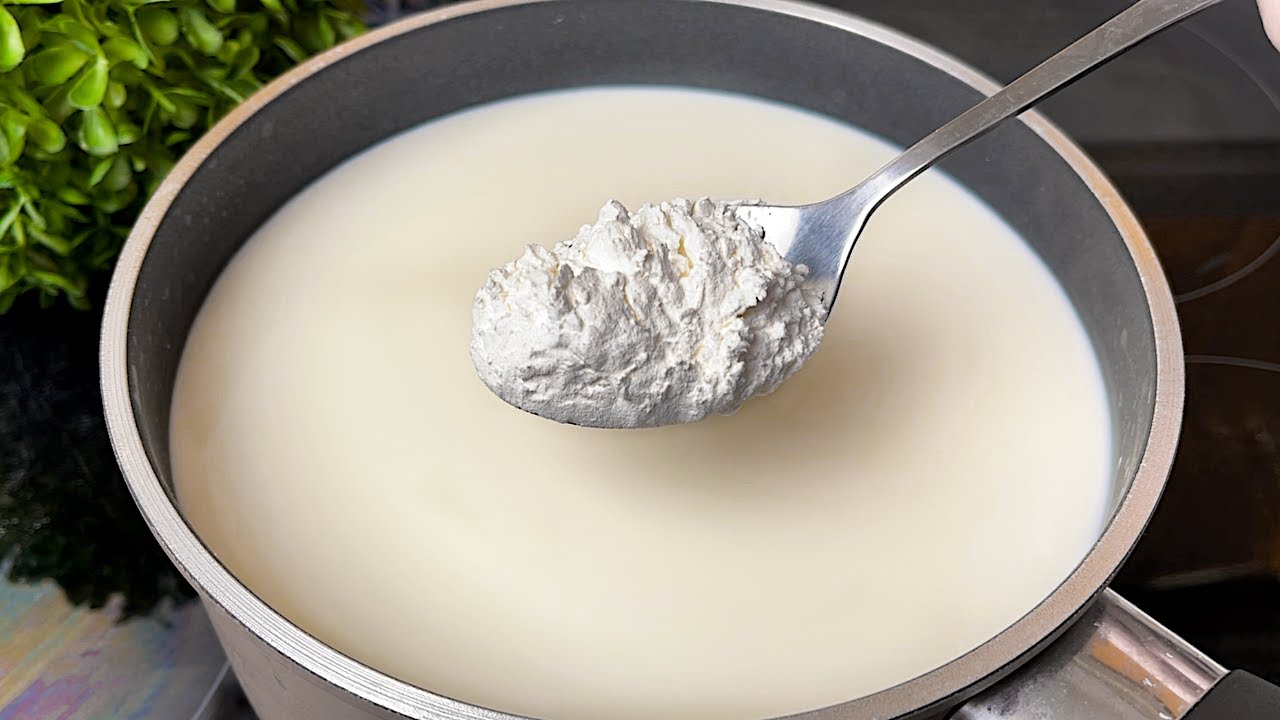 Dolce allo yogurt: è senza zucchero, burro, uova e olio. È favoloso e ha solo 150 kcal