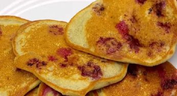 Pancake ai lamponi: senza uova! Sono troppo buoni. Hanno 85 kcal