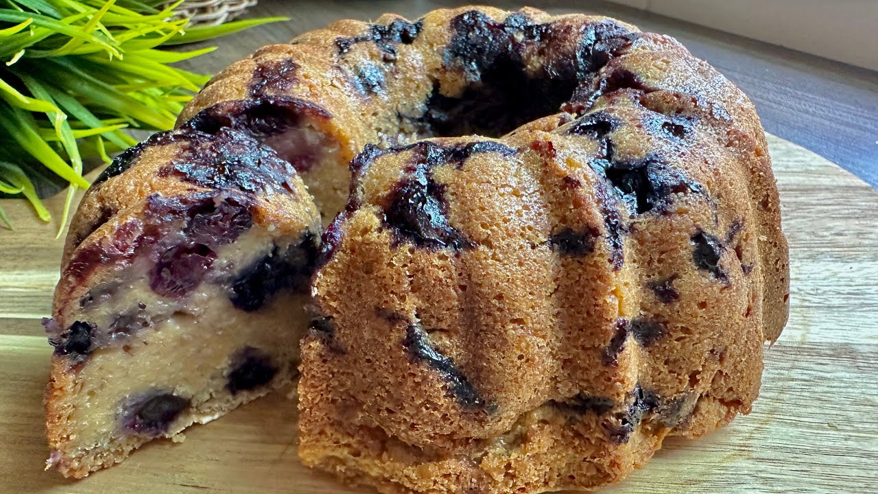 Ciambellone golosissimo e salutare! Ha 145 kcal