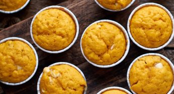 Muffin salati alla zucca: con cuore al formaggio filante! Sono deliziosi