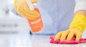 Spray fai da te 2 in 1: disinfetti e profumi tutta la casa