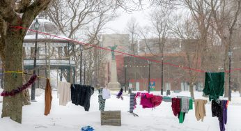 Stendere il bucato d’inverno: come farlo asciugare anche durante le giornate più fredde