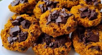 Biscotti zucca e cioccolato: senza zucchero e olio. Sono pronti in 5 minuti