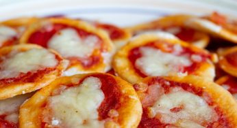 Pizzette in padella senza lievitazione: le prepari subito. Sono buonissime!