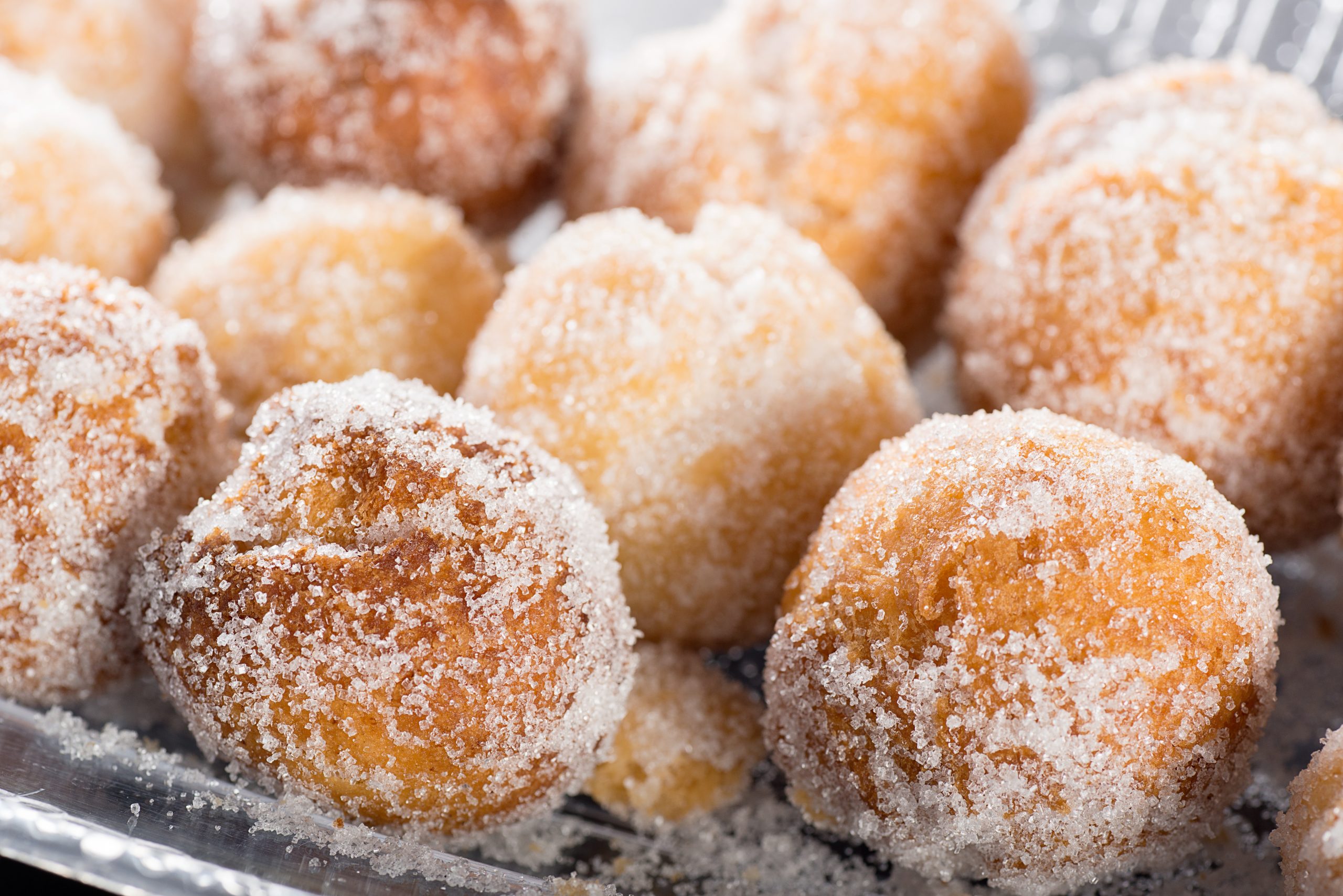 Castagnole di carnevale: la ricetta facile e veloce alla portata di tutti