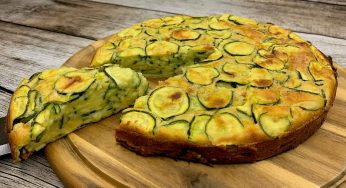 Torta di zucchine: il secondo più buono e saporito che ho mai mangiato. Ha 180 kcal