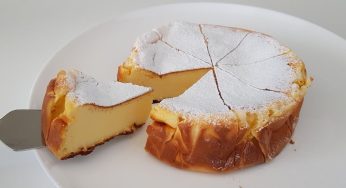 Torta senza farina e olio: ha poche calorie ed è super cremosa